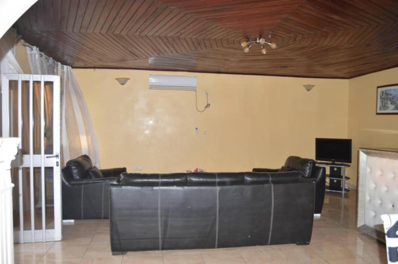Residence Hoteliere Borel Denver Douala Kültér fotó