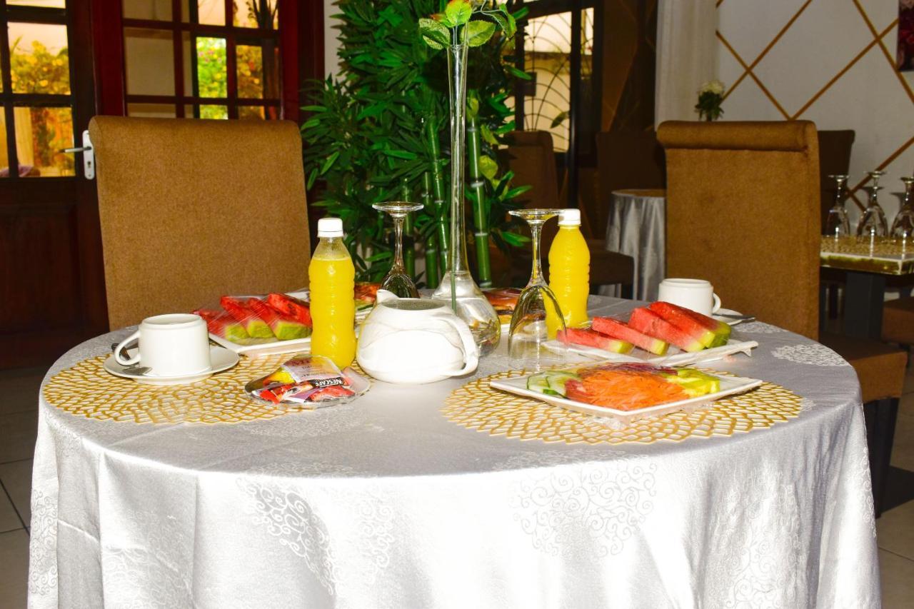 Residence Hoteliere Borel Denver Douala Kültér fotó